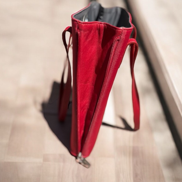 Lancel Red Bag with Side Zippers to Expand Bag, Snap closure - Picture 7 of 9